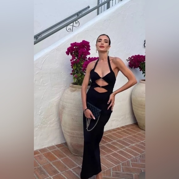 BLOGGERS FAV ZARA NEW CUT OUT BUCKLED HALTER DRESS - Picture 5 of 17